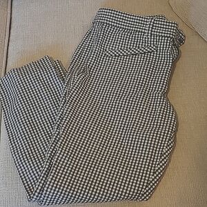 GAP Skinny Ankle Checkered Gingham Capri Pants